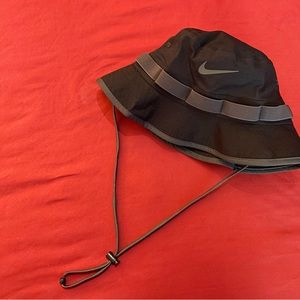 [~SOLD~]
Nike Bucket Hat (BNWT)